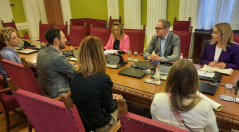31 October 2022 National Assembly Deputy Speaker Dr Zoran Lutovac in meeting with representatives of the independent community Kreni-Promeni 